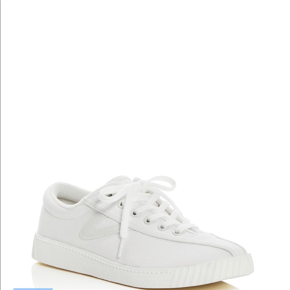 Tretorn women’s 8.5 tennis shoes